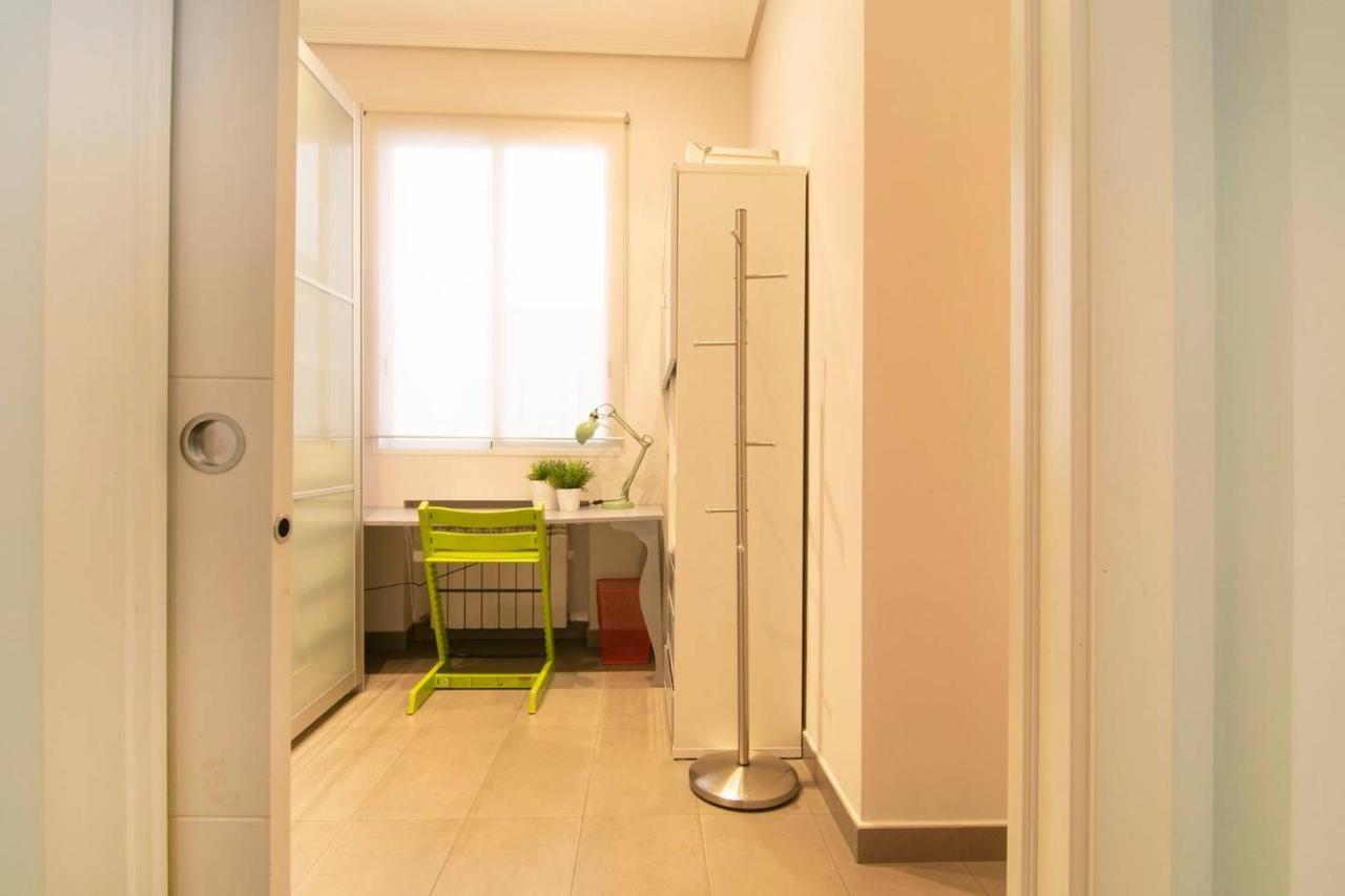 Cozy Apartment Near San Miguel Market By Batuecas Madrid Ngoại thất bức ảnh