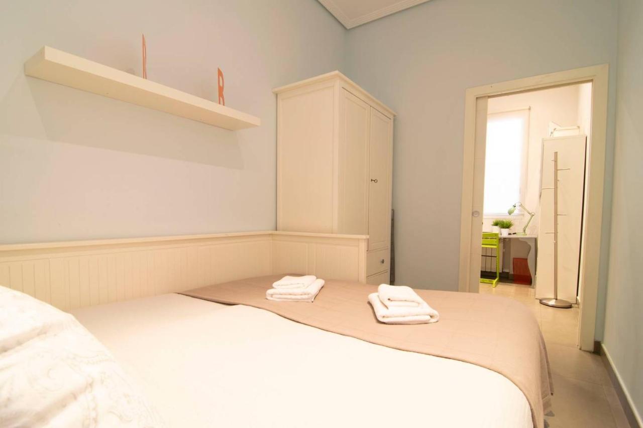 Cozy Apartment Near San Miguel Market By Batuecas Madrid Ngoại thất bức ảnh