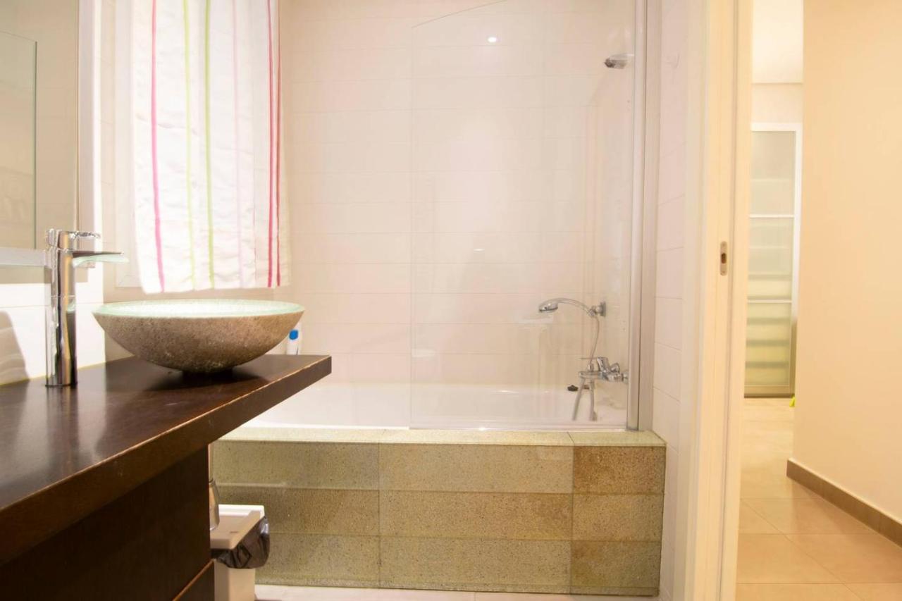 Cozy Apartment Near San Miguel Market By Batuecas Madrid Ngoại thất bức ảnh